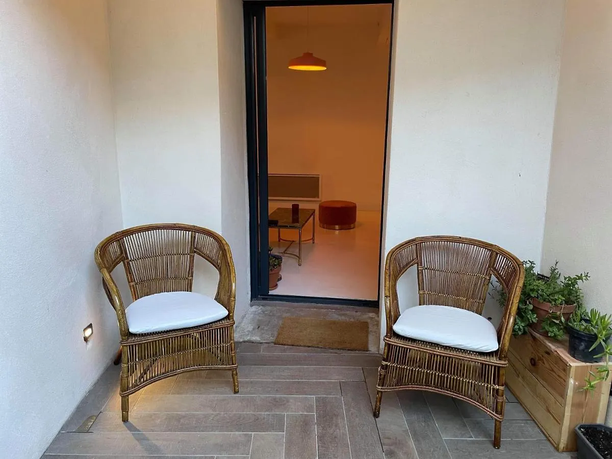 Appartement Au Centre De La Venise Provencale L'Isle-sur-la-Sorgue 0*,  France