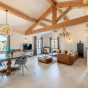 Apartment Olive- Vaste Donnant Sur La Sorgue, L'Isle-sur-la-Sorgue